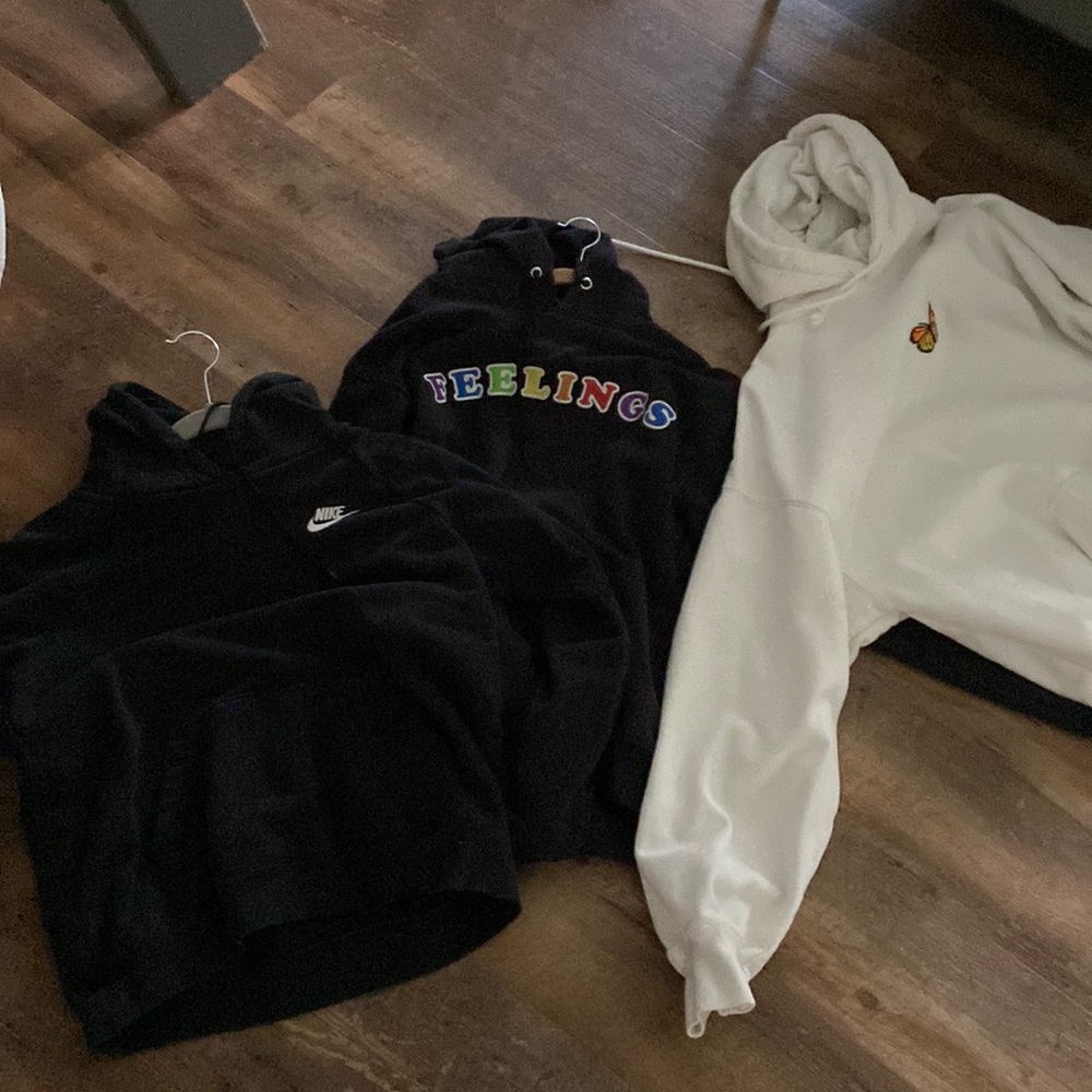 Cute hoodie package from Nike & brandy Melville